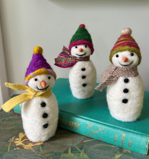 Make a Felted Snowman with Rachel (Grades 6-12 only)