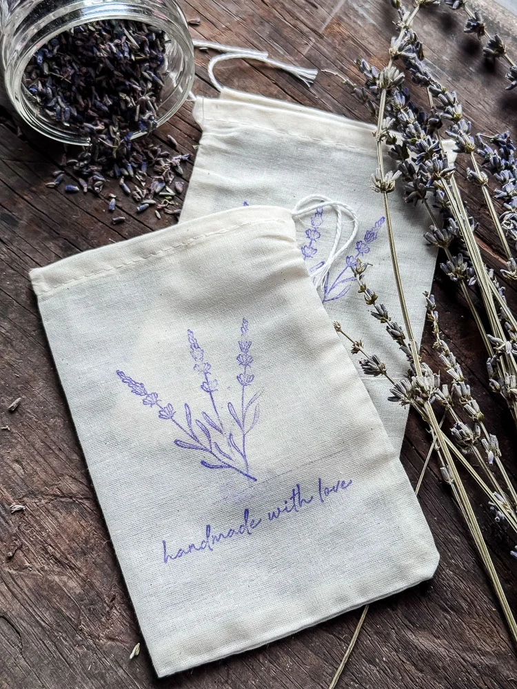 Growing Together: Natural Holiday Gifts from the Garden