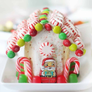 DIY Poptart Candy Cottages