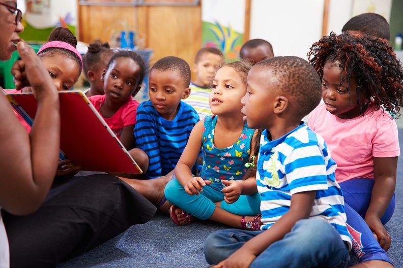 Bilingual Storytime/ Hora de Cuentos Bilingüe